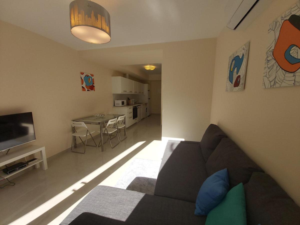 Galatex Beach Apartment Limassol Exterior foto