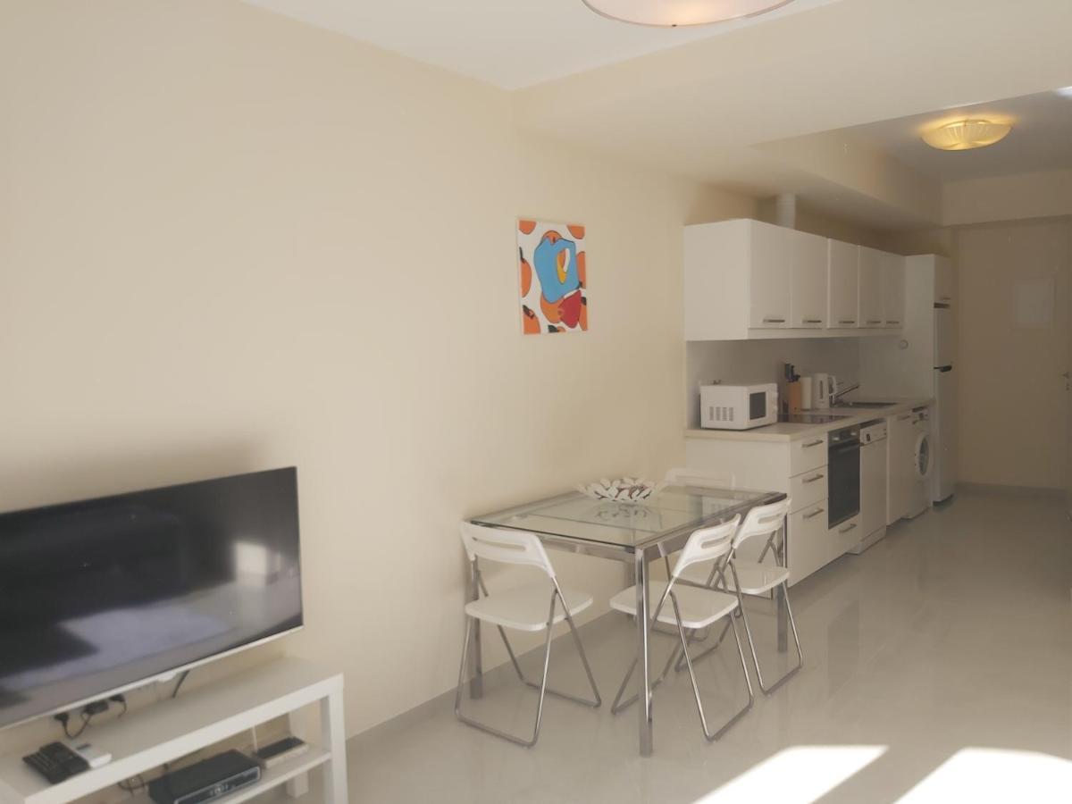 Galatex Beach Apartment Limassol Exterior foto