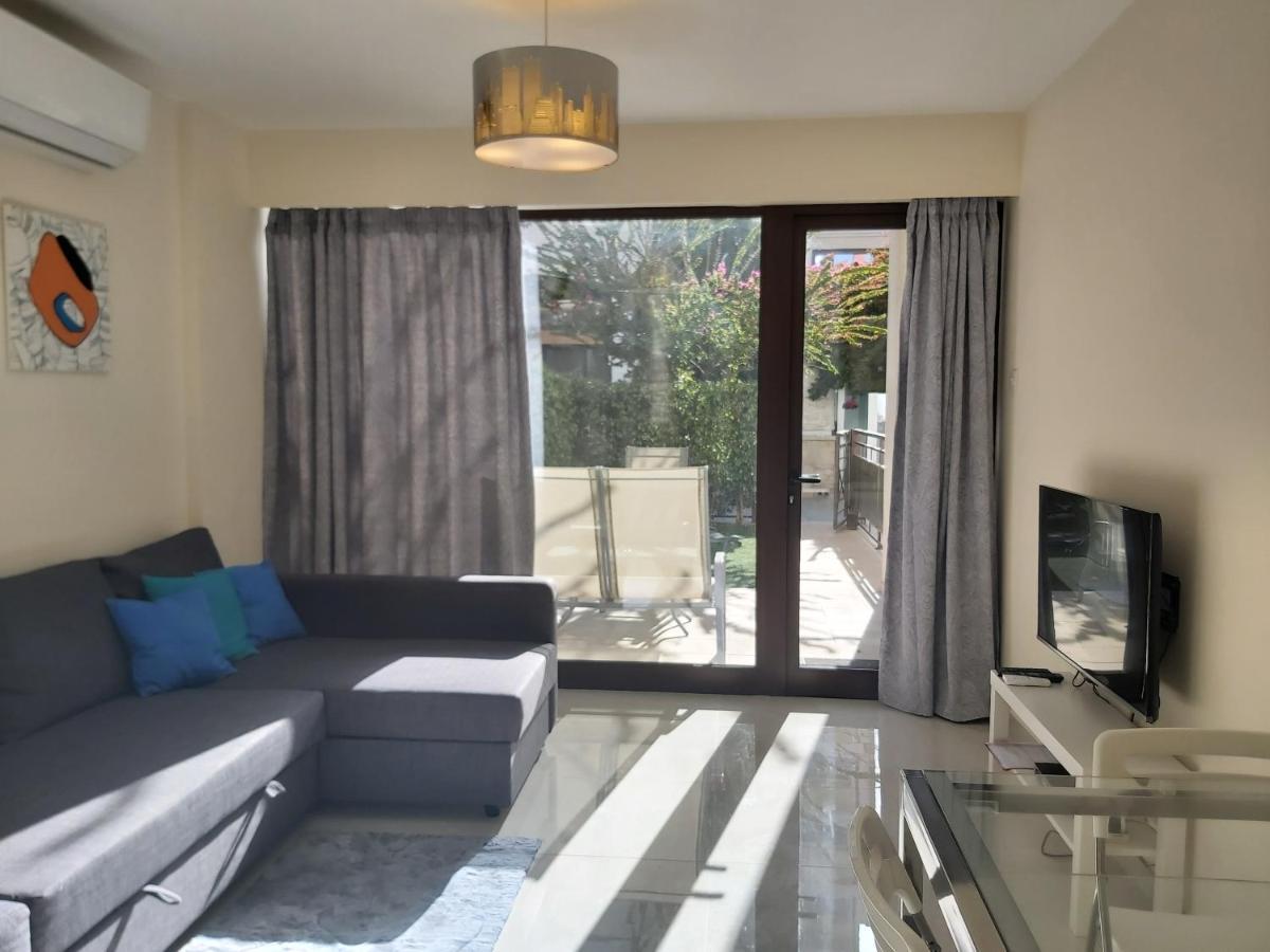 Galatex Beach Apartment Limassol Exterior foto