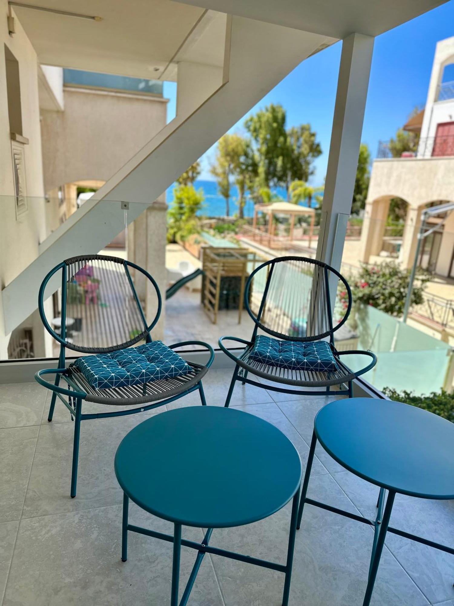Galatex Beach Apartment Limassol Exterior foto